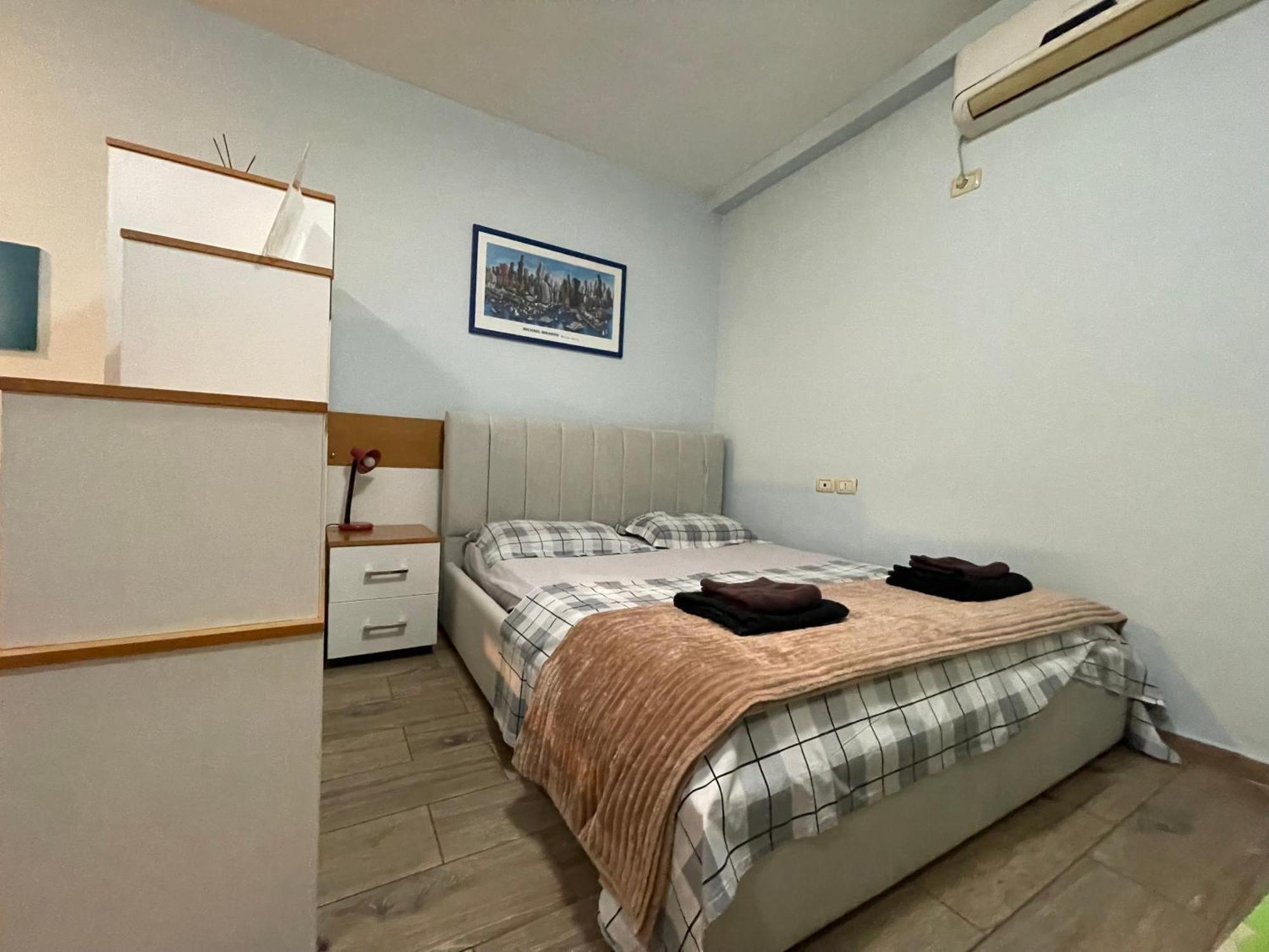 Enjoy Travel Cute Studio Apartment Тирана Экстерьер фото
