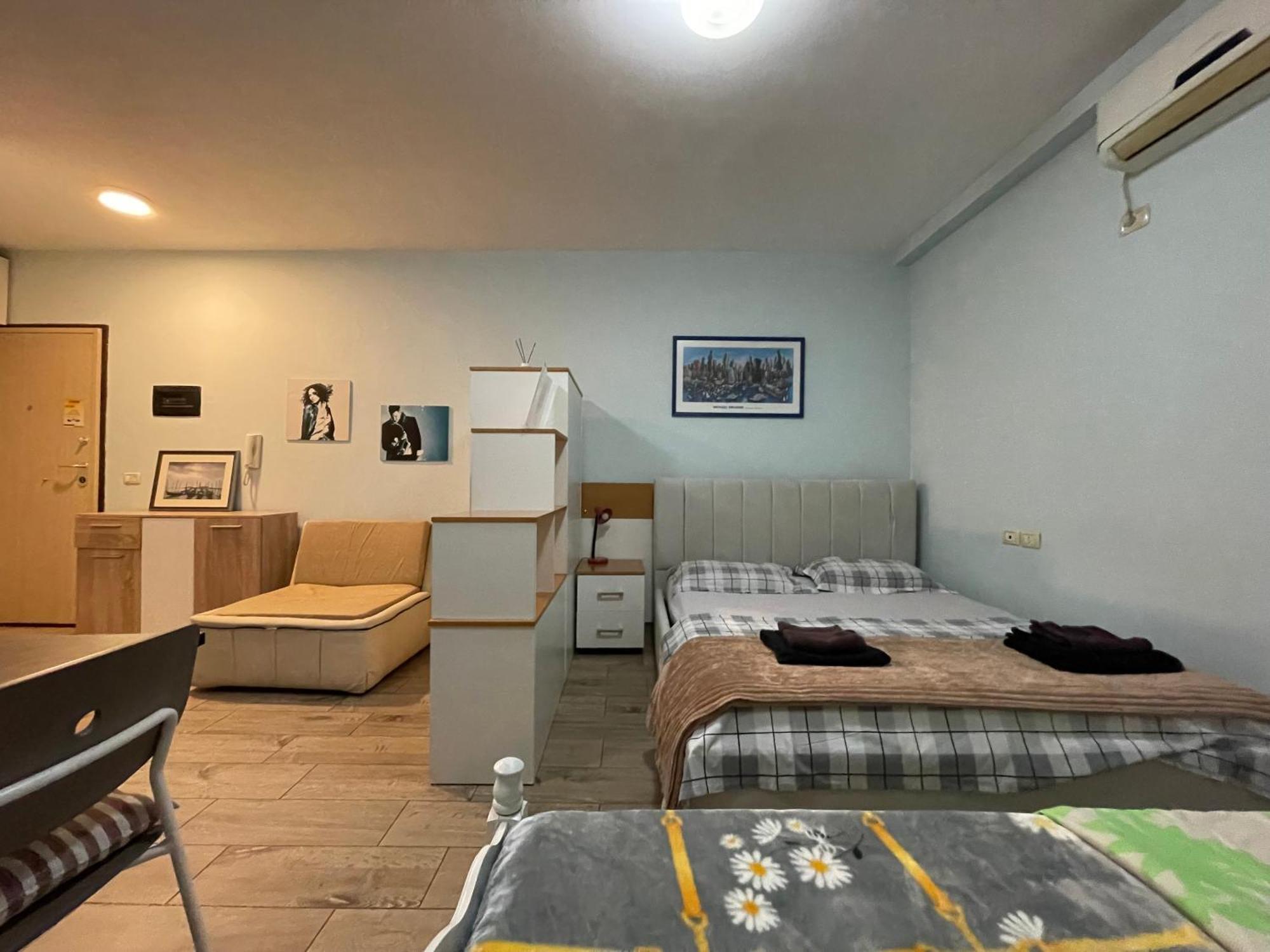 Enjoy Travel Cute Studio Apartment Тирана Экстерьер фото