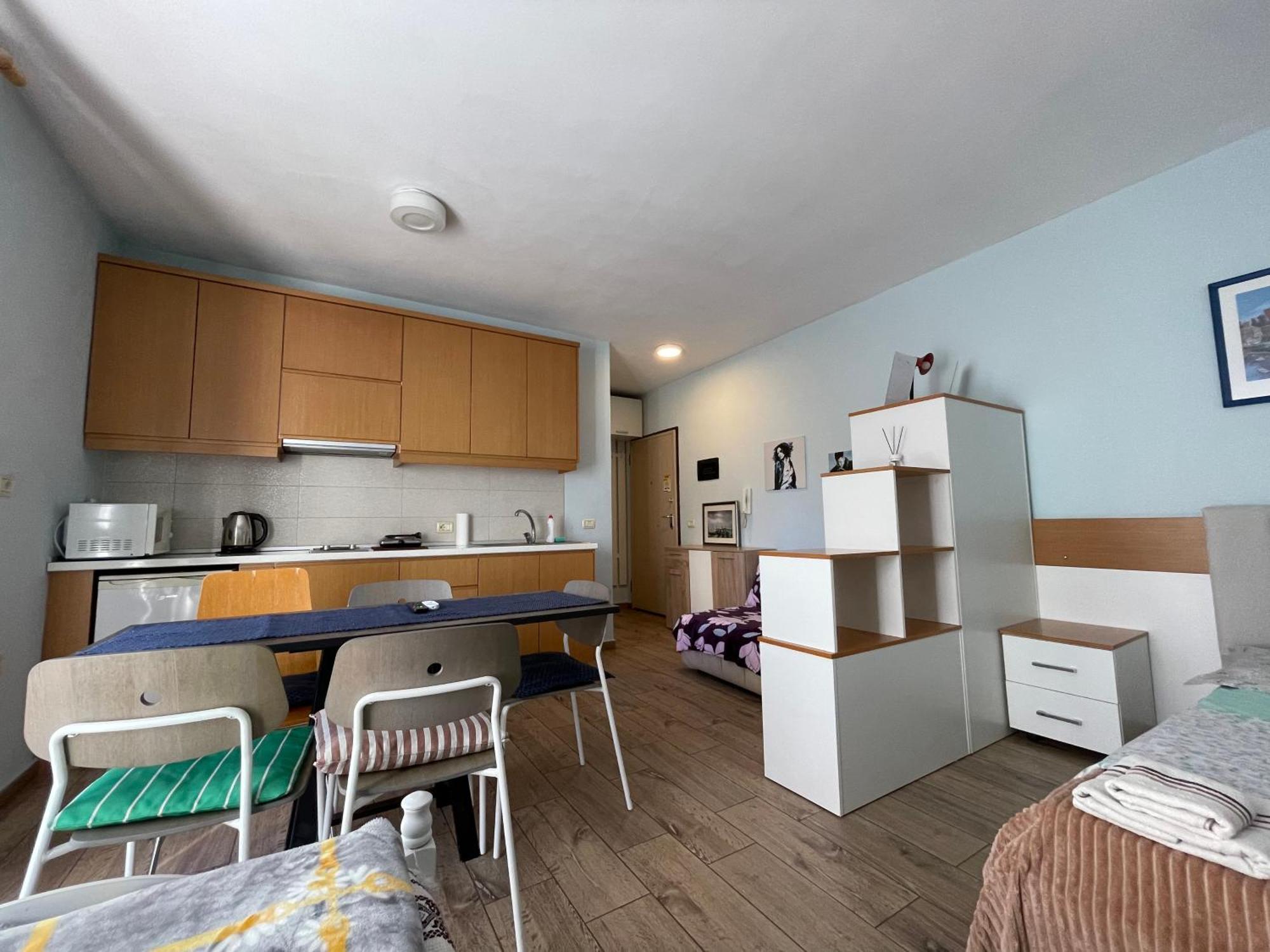 Enjoy Travel Cute Studio Apartment Тирана Экстерьер фото